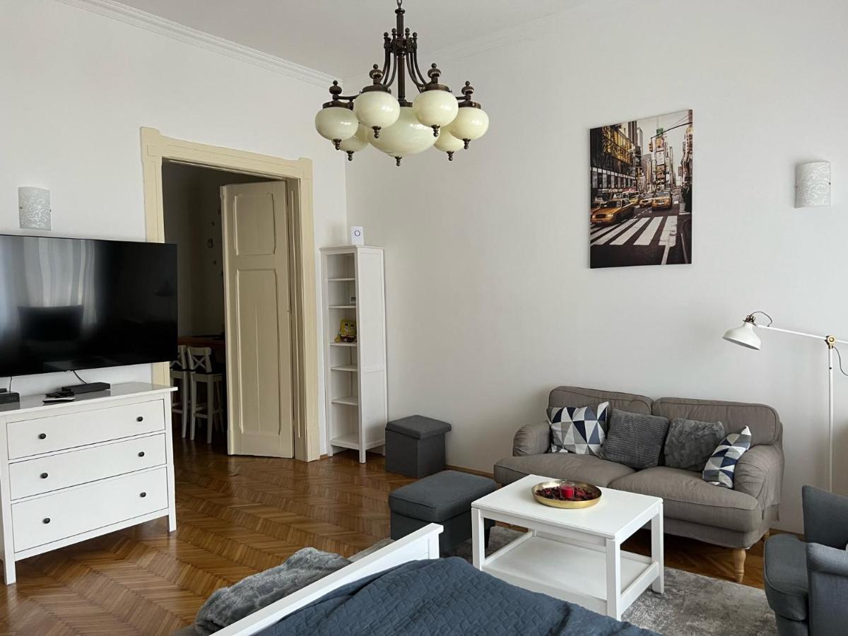 Appartamento Sun City Szeged Esterno foto